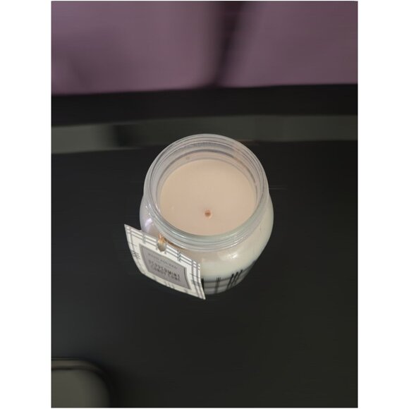 Peppermint Candy Cane Scented Candle – 4” Glass Jar – Christmas 2020 – Unused - Picture 2 of 3